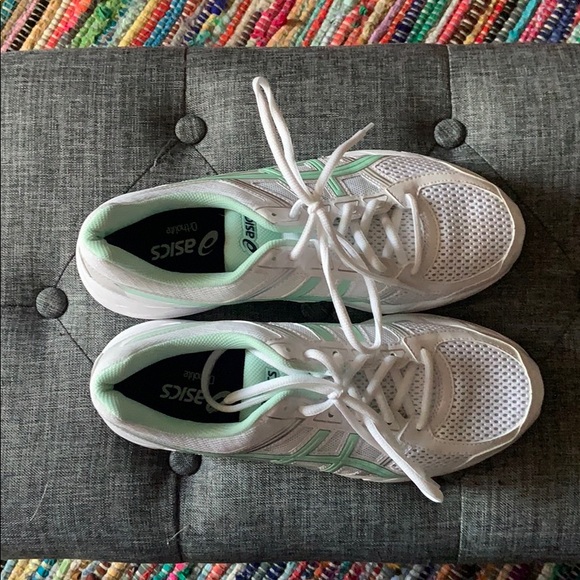 ASICS white and green - Picture 1 of 2